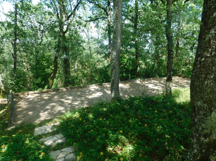 Image No.11-5 Bed House for sale