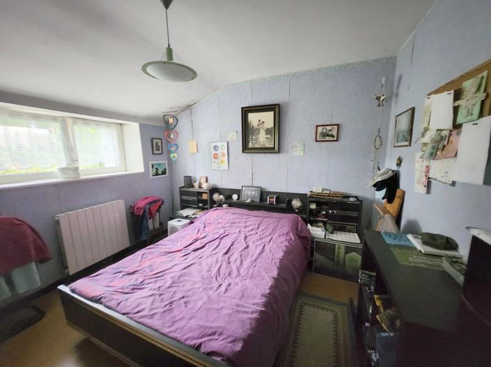 Image No.8-3 Bed House for sale