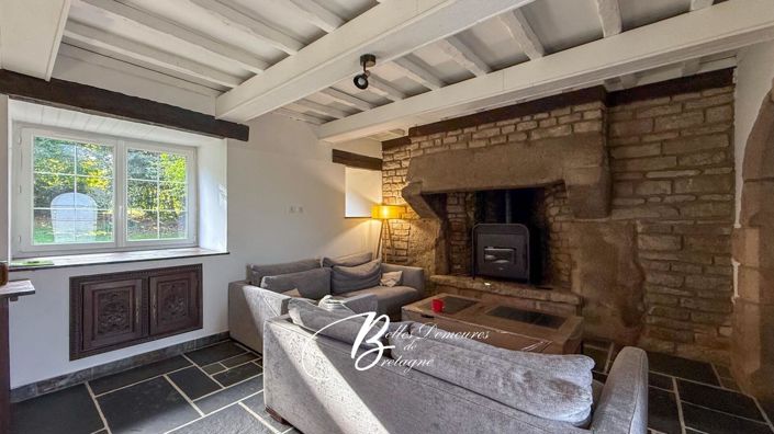 Image No.4-2 Bed House for sale