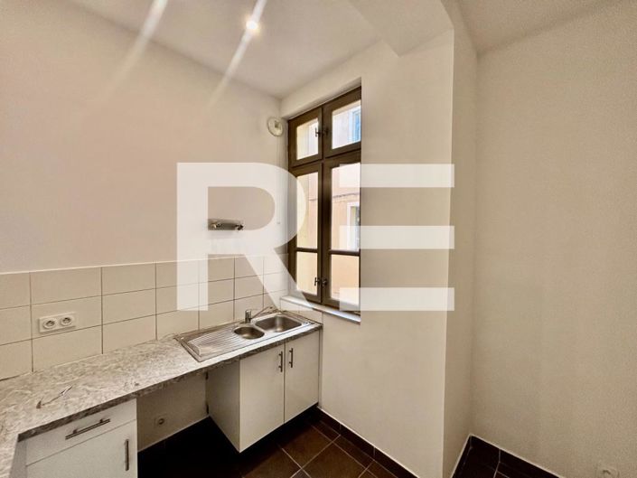 Image No.6-Appartement de 2 chambres à vendre à Nîmes