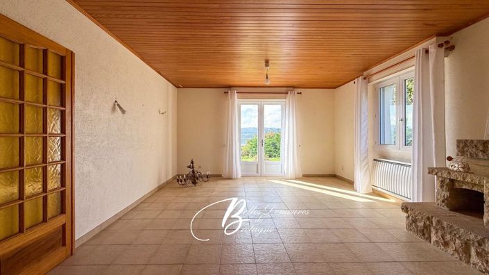 Image No.10-4 Bed House for sale