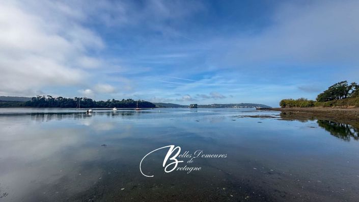 Image No.2-4 Bed House for sale