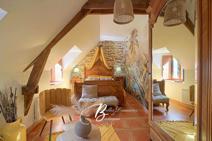 Image No.12-12 Bed House for sale