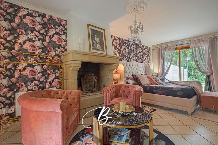 Image No.15-12 Bed House for sale