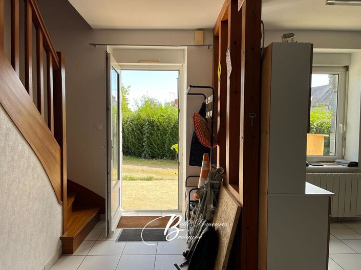 Image No.2-5 Bed House for sale