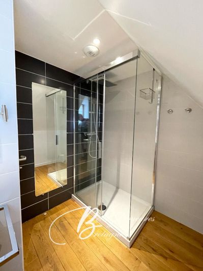 Image No.11-7 Bed House for sale