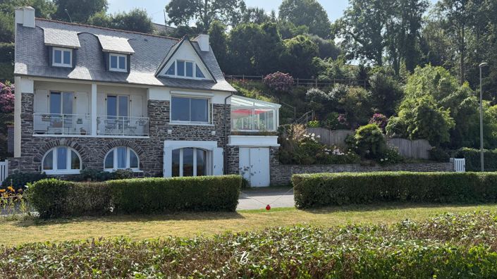 Image No.3-5 Bed House for sale