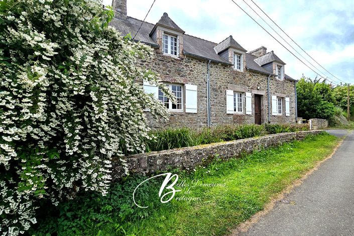 Image No.2-4 Bed House for sale