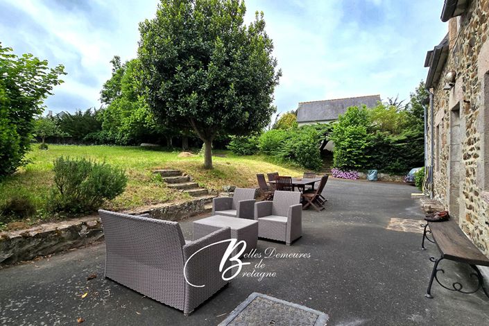 Image No.3-4 Bed House for sale