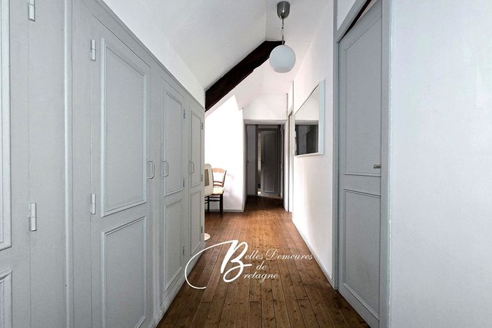 Image No.9-4 Bed House for sale