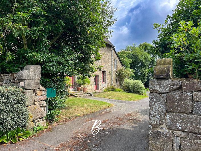 Image No.2-5 Bed Property for sale