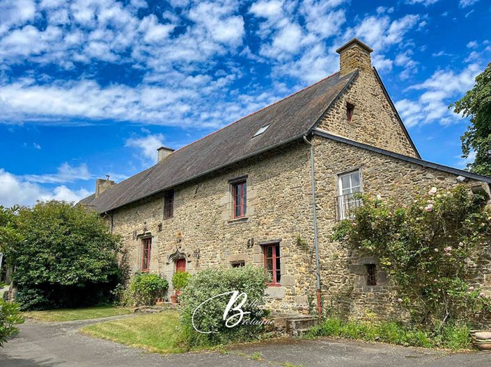 Image No.5-5 Bed Property for sale