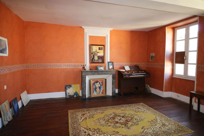 Image No.11-4 Bed House for sale