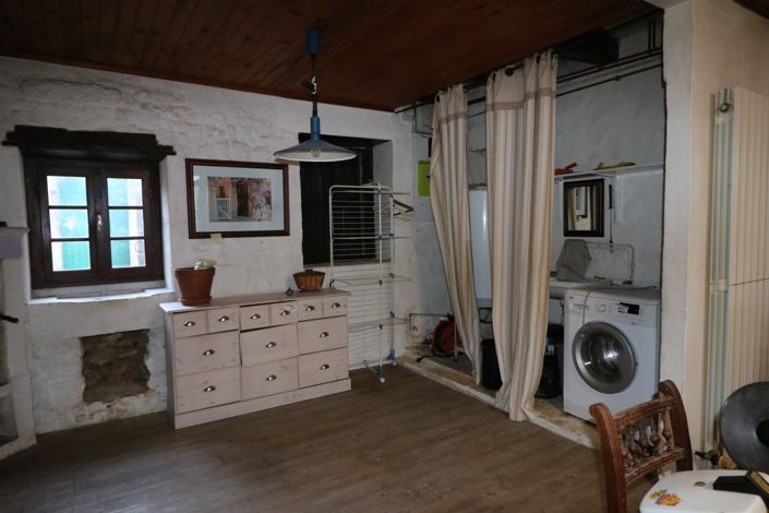 Image No.5-4 Bed House for sale