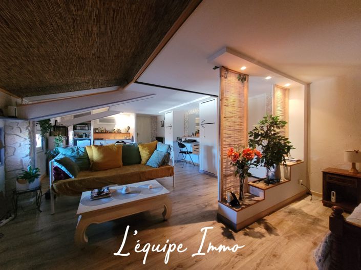 Image No.13-5 Bed House for sale