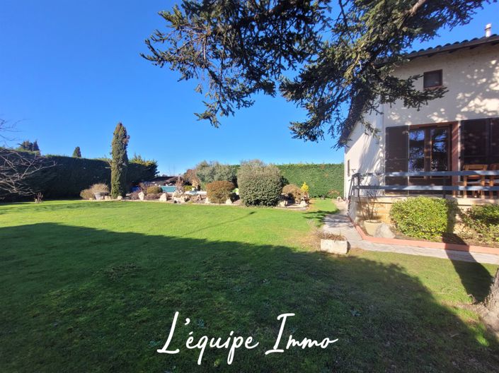 Image No.4-5 Bed House for sale