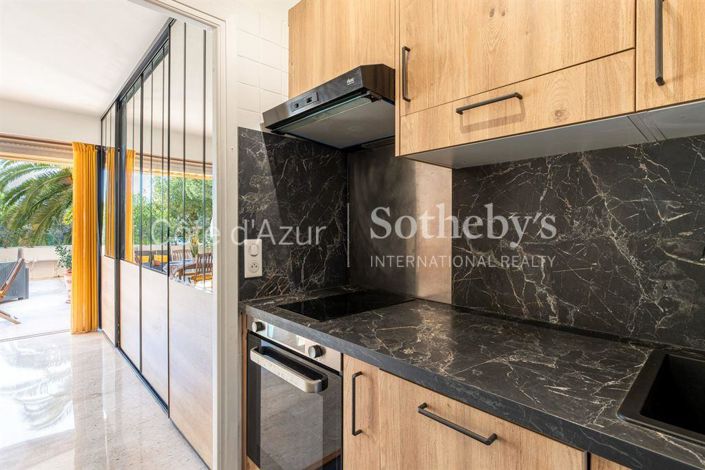 Image No.8-Apartment for sale