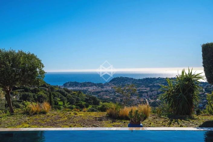 Image No.4-4 Bed House for sale