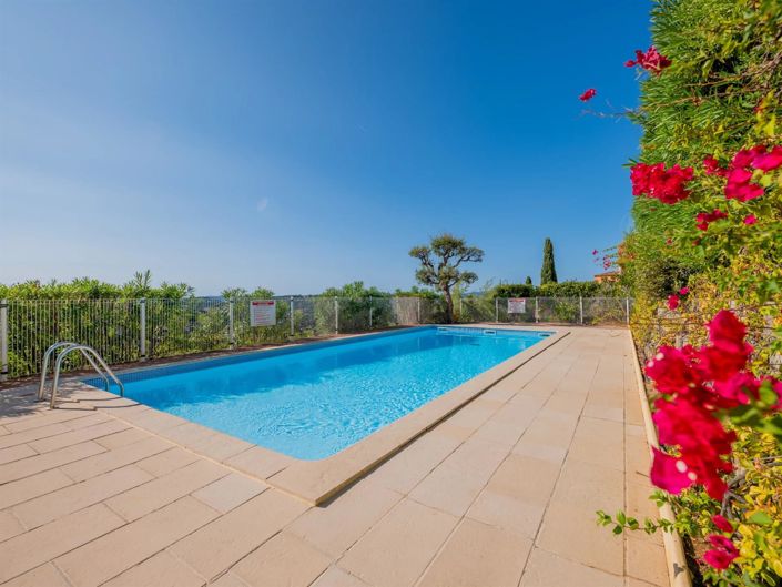 Image No.10-3 Bed Apartment for sale