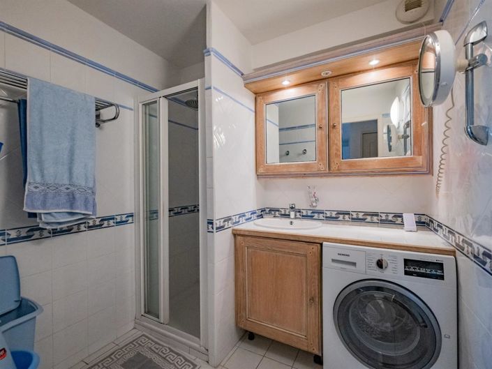 Image No.8-3 Bed Apartment for sale