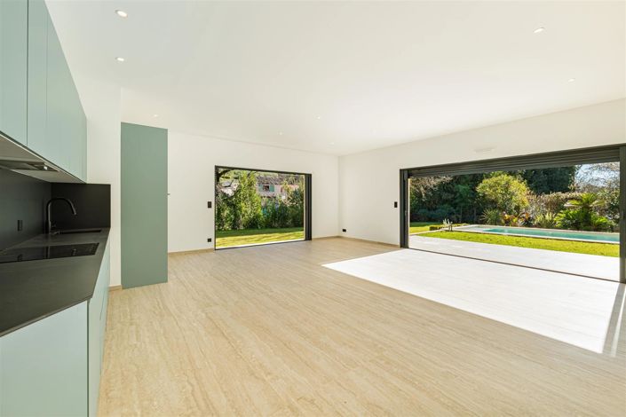 Image No.5-3 Bed House for sale