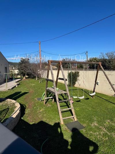 Image No.25-4 Bed House for sale