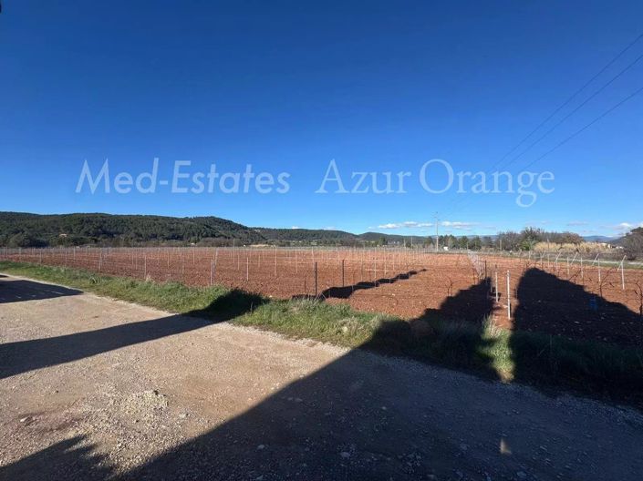 Image No.26-4 Bed House for sale