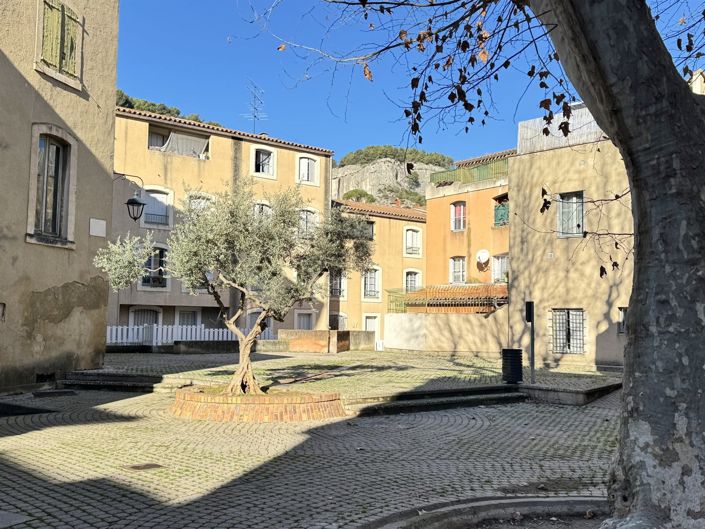 Image No.3-2 Bed House for sale