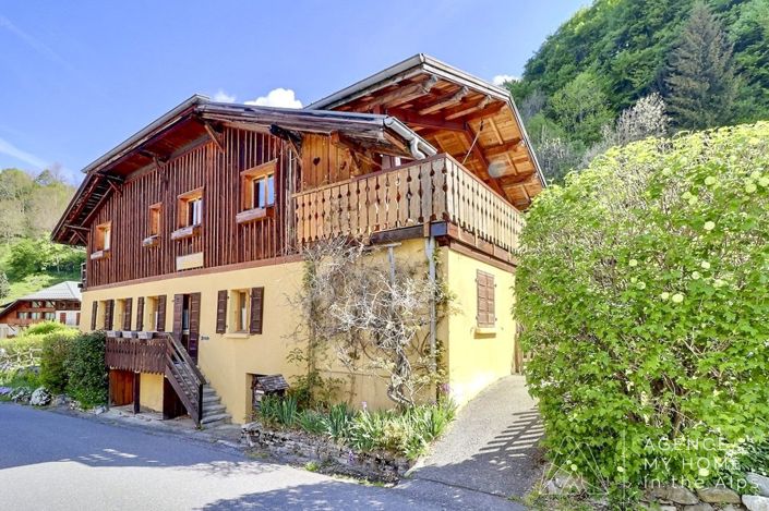 Image No.10-7 Bed House for sale