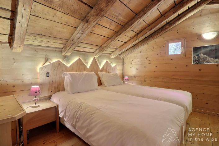 Image No.23-7 Bed House for sale