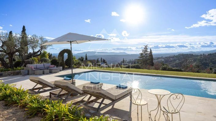 Image No.11-5 Bed House for sale