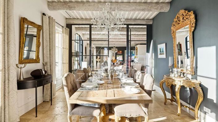 Image No.4-5 Bed House for sale