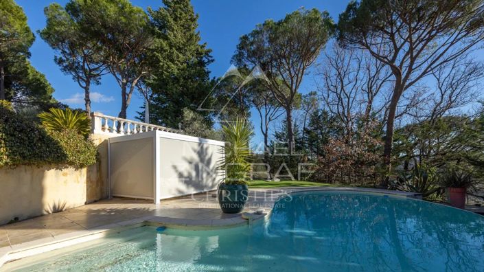 Image No.2-6 Bed House for sale