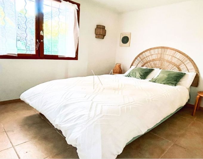 Image No.14-5 Bed House for sale