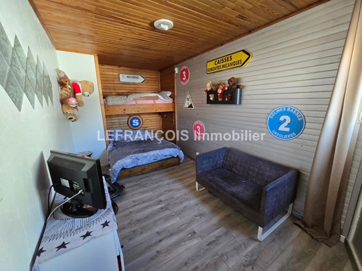 Image No.13-3 Bed Apartment for sale