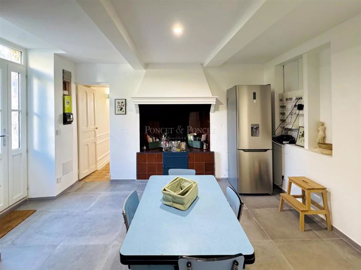 Image No.8-3 Bed House for sale