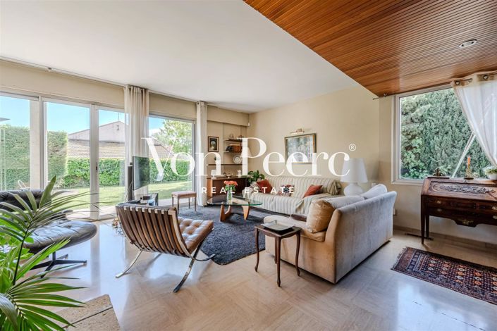 Image No.6-4 Bed House for sale