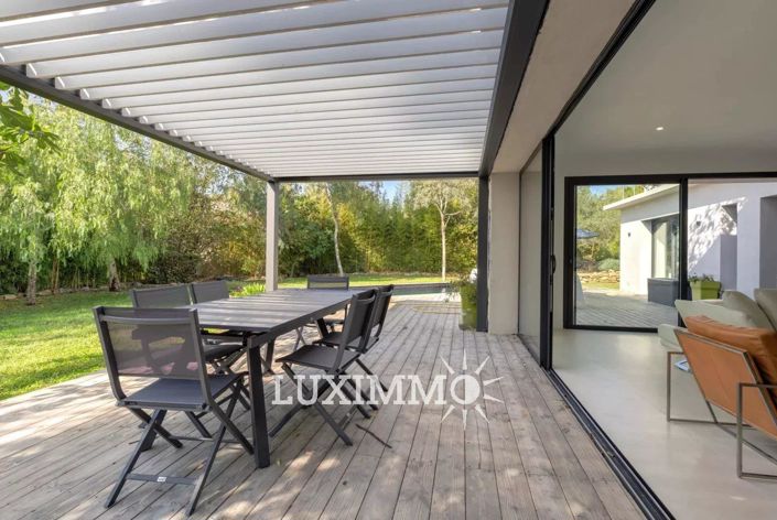 Image No.13-4 Bed House for sale