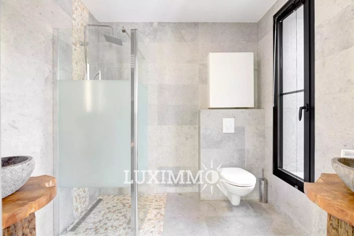 Image No.9-4 Bed House for sale