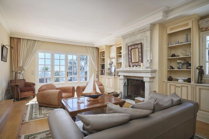 Image No.8-6 Bed Apartment for sale