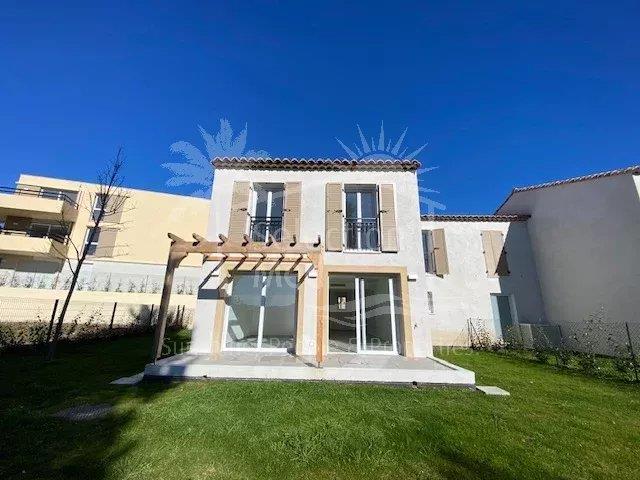 Image No.21-4 Bed House for sale