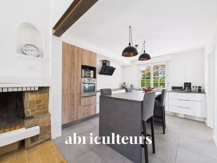 Image No.4-4 Bed House for sale