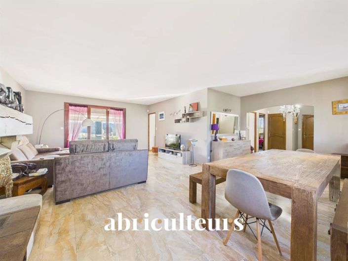 Image No.4-3 Bed House for sale