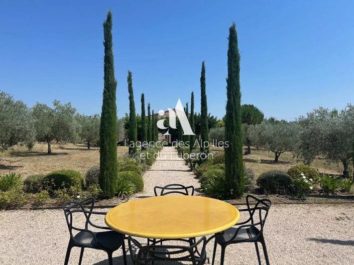 Image No.5-Maison de 5 chambres à vendre à Gordes
