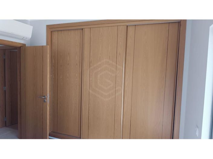 Image No.29-3 Bed House for sale