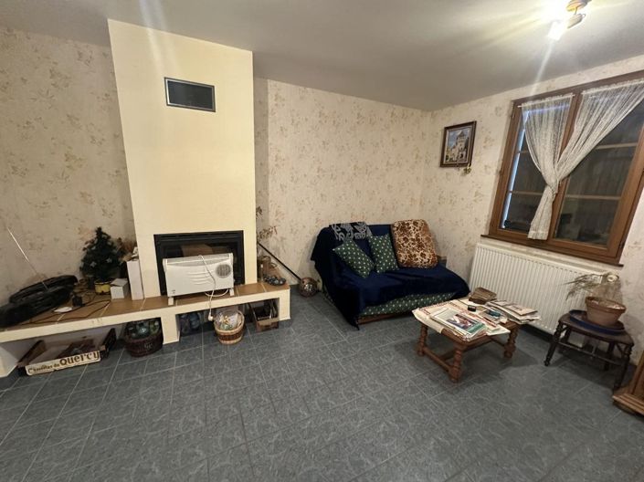 Image No.3-2 Bed House for sale