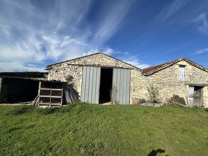 Image No.8-2 Bed House for sale