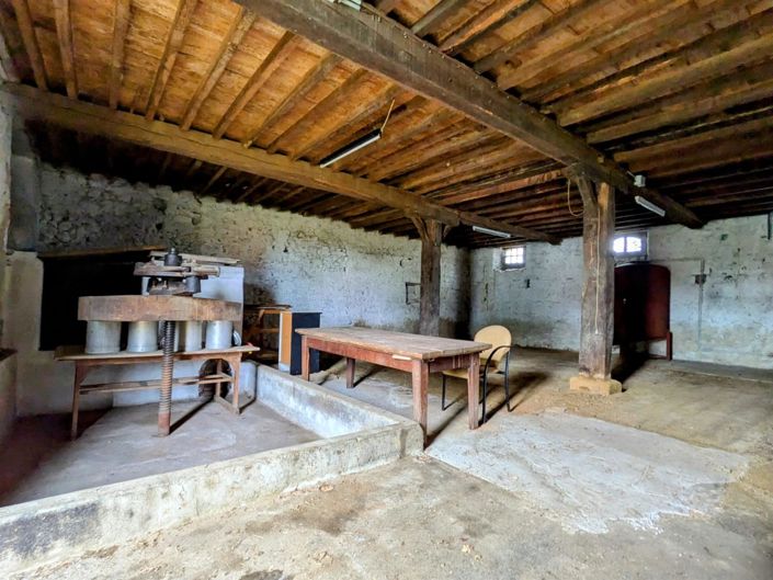 Image No.14-4 Bed House for sale