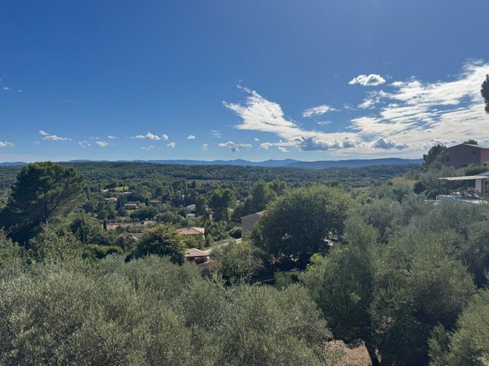 Image No.22-4 Bed House for sale