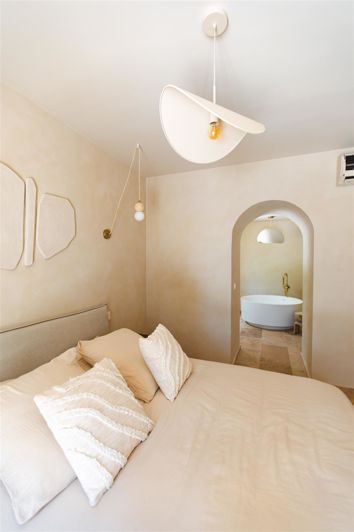 Image No.11-6 Bed House for sale